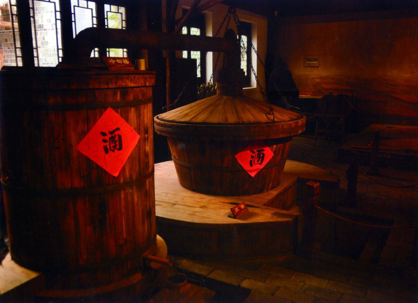 蒸汽發(fā)生器帶你領略古法釀酒工藝_酒曲_溫度_傳統(tǒng)